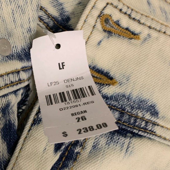 NWT Carmar high rise stretch flare jean - Picture 6 of 6